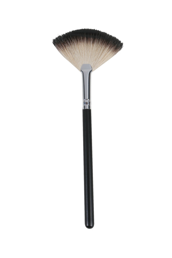 Fan Powder Brush - Beauty Treats